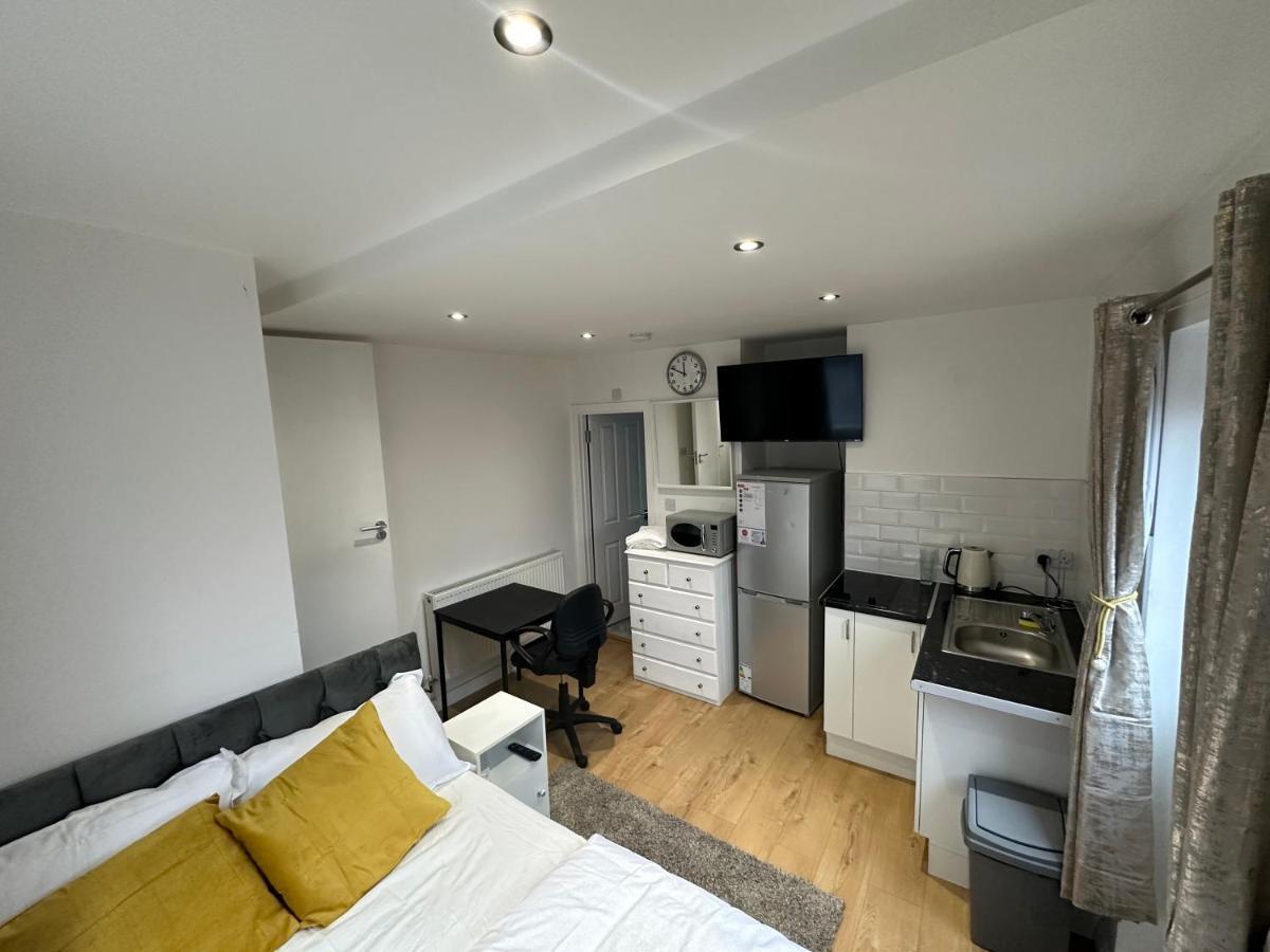 Keedonwood Road Bromley, Rooms With Free Wifi Exterior foto