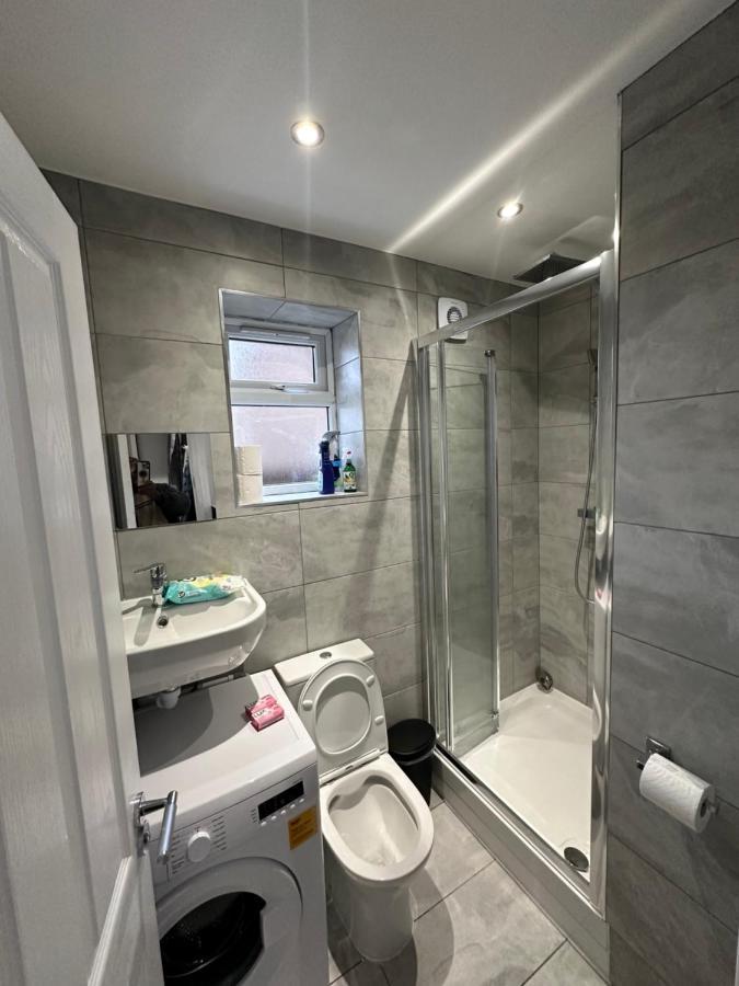 Keedonwood Road Bromley, Rooms With Free Wifi Exterior foto